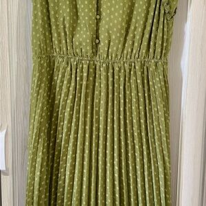 Les Serein NWOT Women’s Green Polka Dot Dress